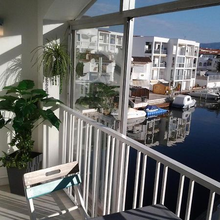 Superbe Appartement , Tout Confort, 40 M2 + 10 M2 Terrasse Empuriabrava Dış mekan fotoğraf
