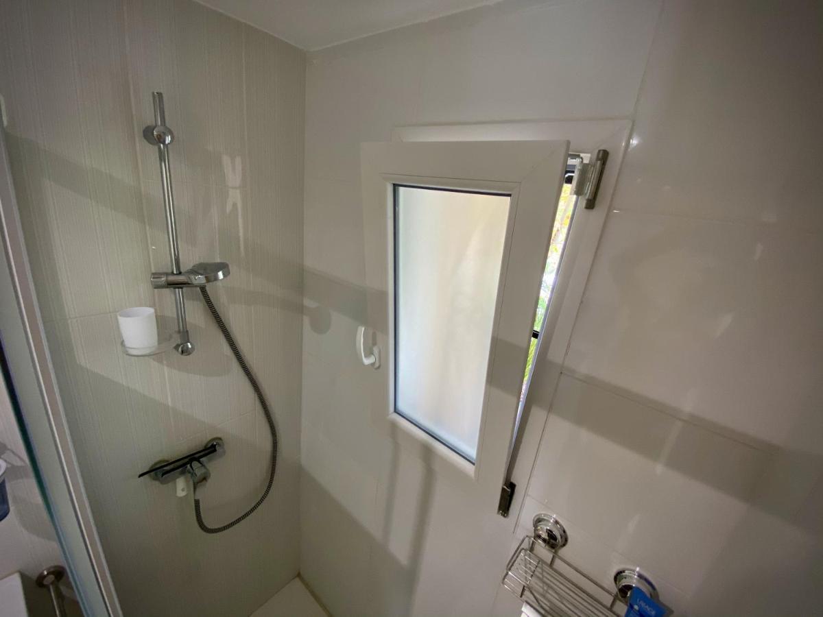 Superbe Appartement , Tout Confort, 40 M2 + 10 M2 Terrasse Empuriabrava Dış mekan fotoğraf