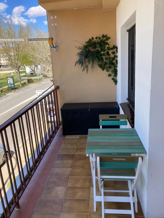 Superbe Appartement , Tout Confort, 40 M2 + 10 M2 Terrasse Empuriabrava Dış mekan fotoğraf